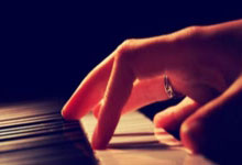 开云平台-鹿岛鹿角后防联动升级，力求限制对方攻势