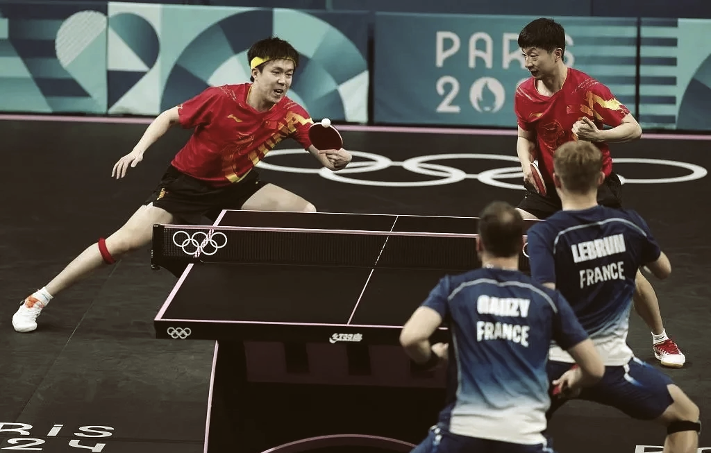 法国队横扫对手晋级欧锦赛四强