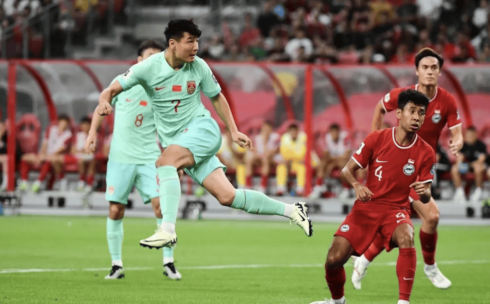 开云体育-一支强队被弱队逼平，局面失去控制