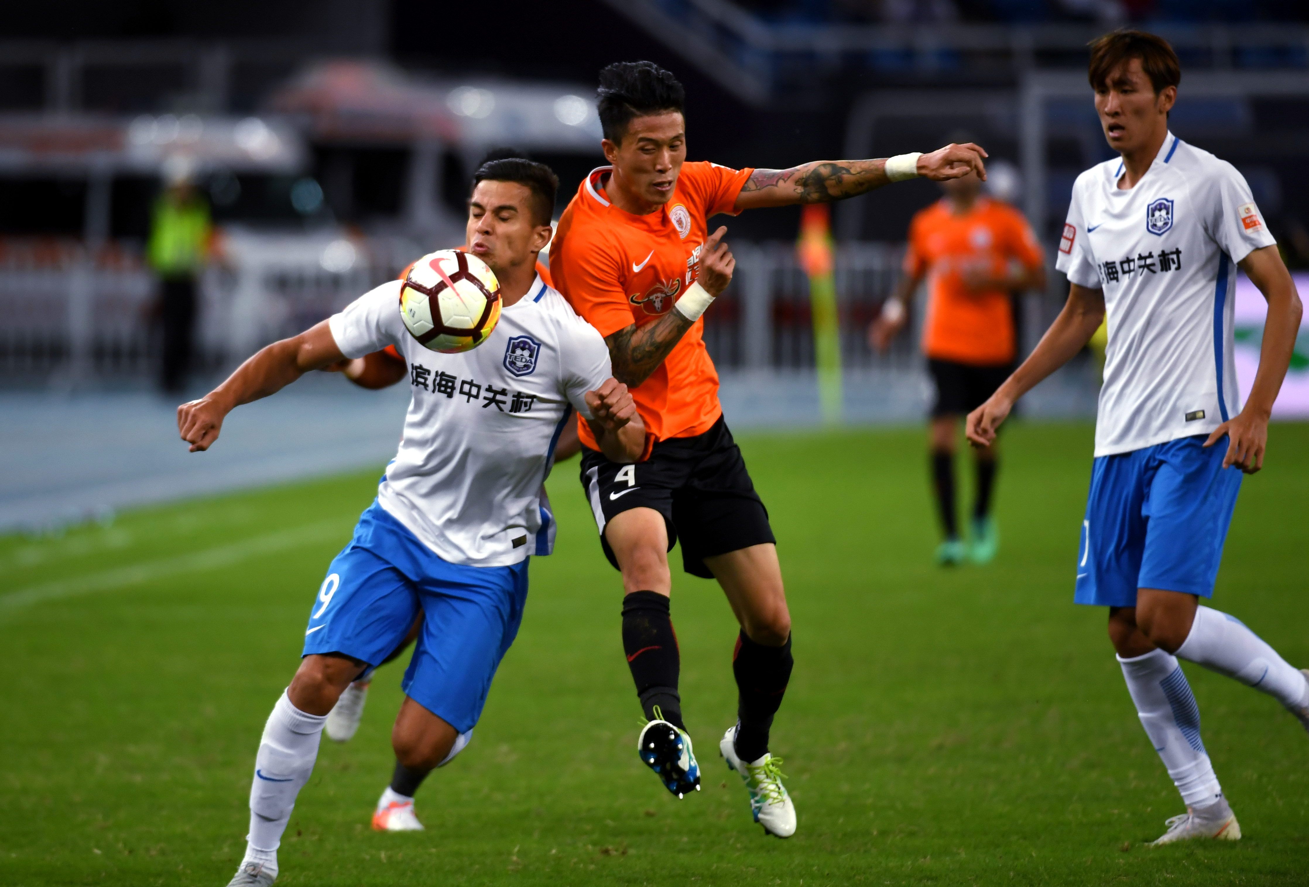 天津泰达主场战平，未能全身而退的简单介绍