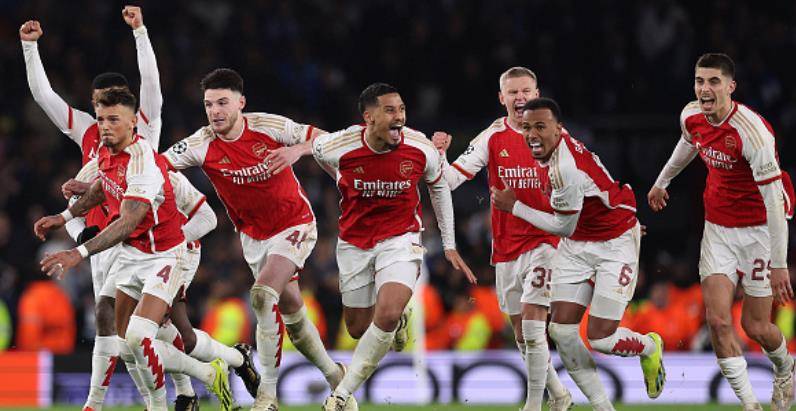 紧咬对手实力均衡,双方均有机会 紧咬对手实力均衡,双方均有机会