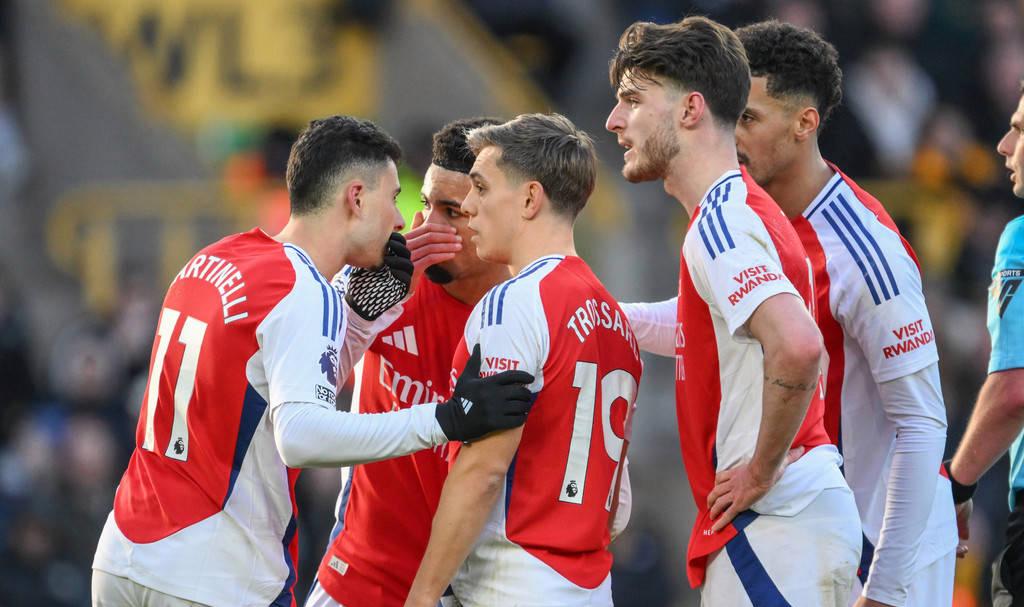 开云体育官网-包含阿森纳客场惨败狼队，英超前四希望渺茫的词条