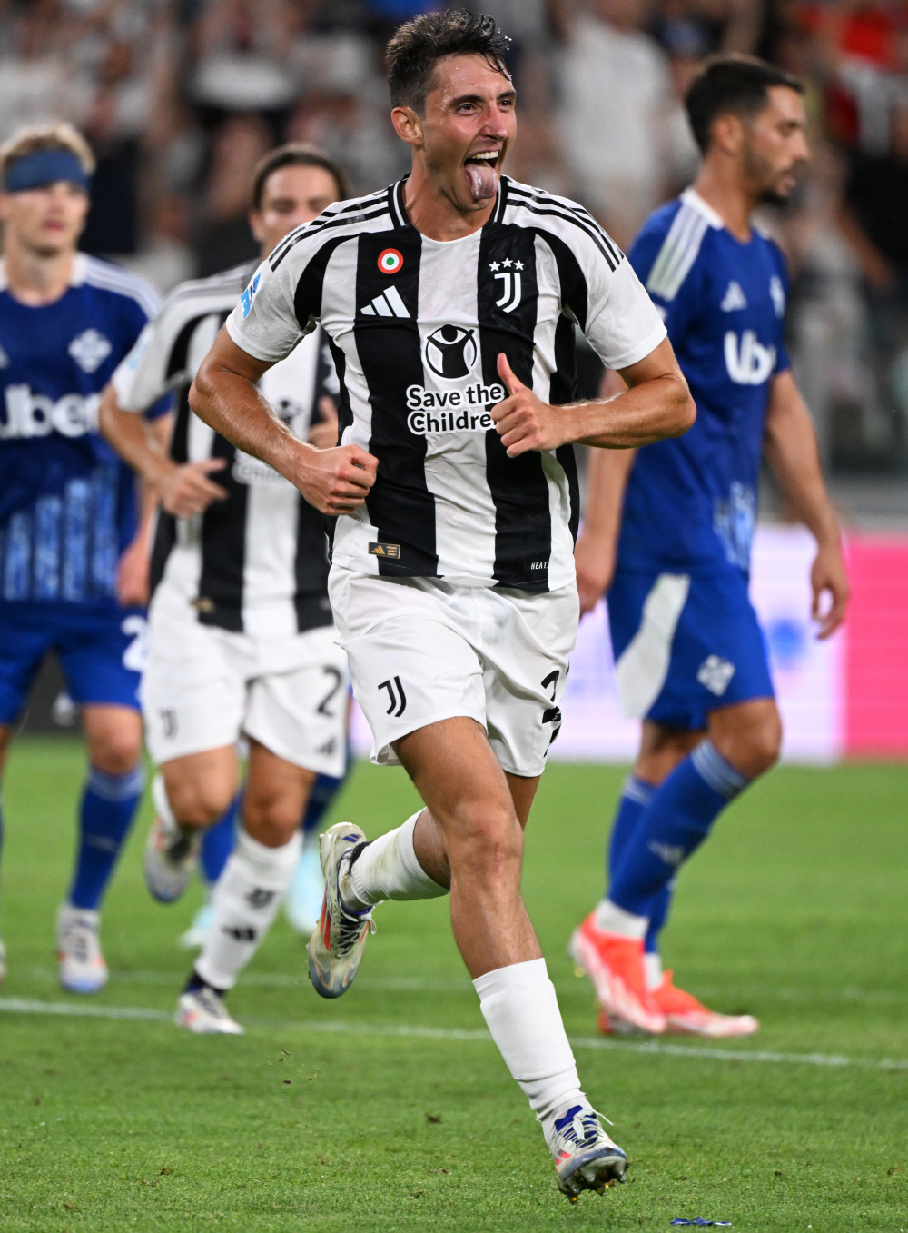 关于尤文图斯主场大胜,稳固领先地位的信息 关于尤文图斯主场大胜,稳固领先地位的信息