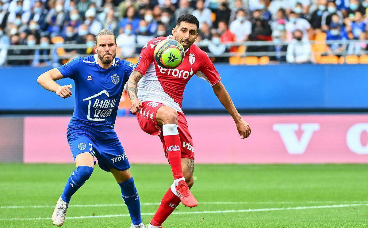 美因茨主场连败,降级威胁日益增加的简单介绍 美因茨主场连败,降级威胁日益增加的简单介绍