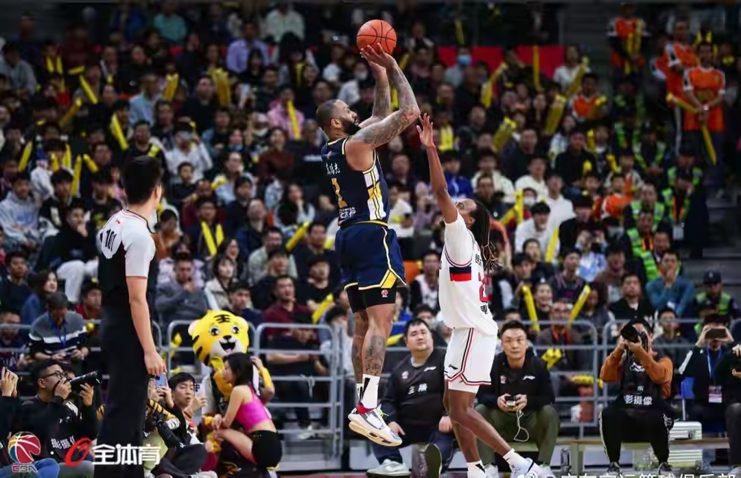 开云官网-包含强队遭遇意外惨败，湖南广州等市获得胜利的词条