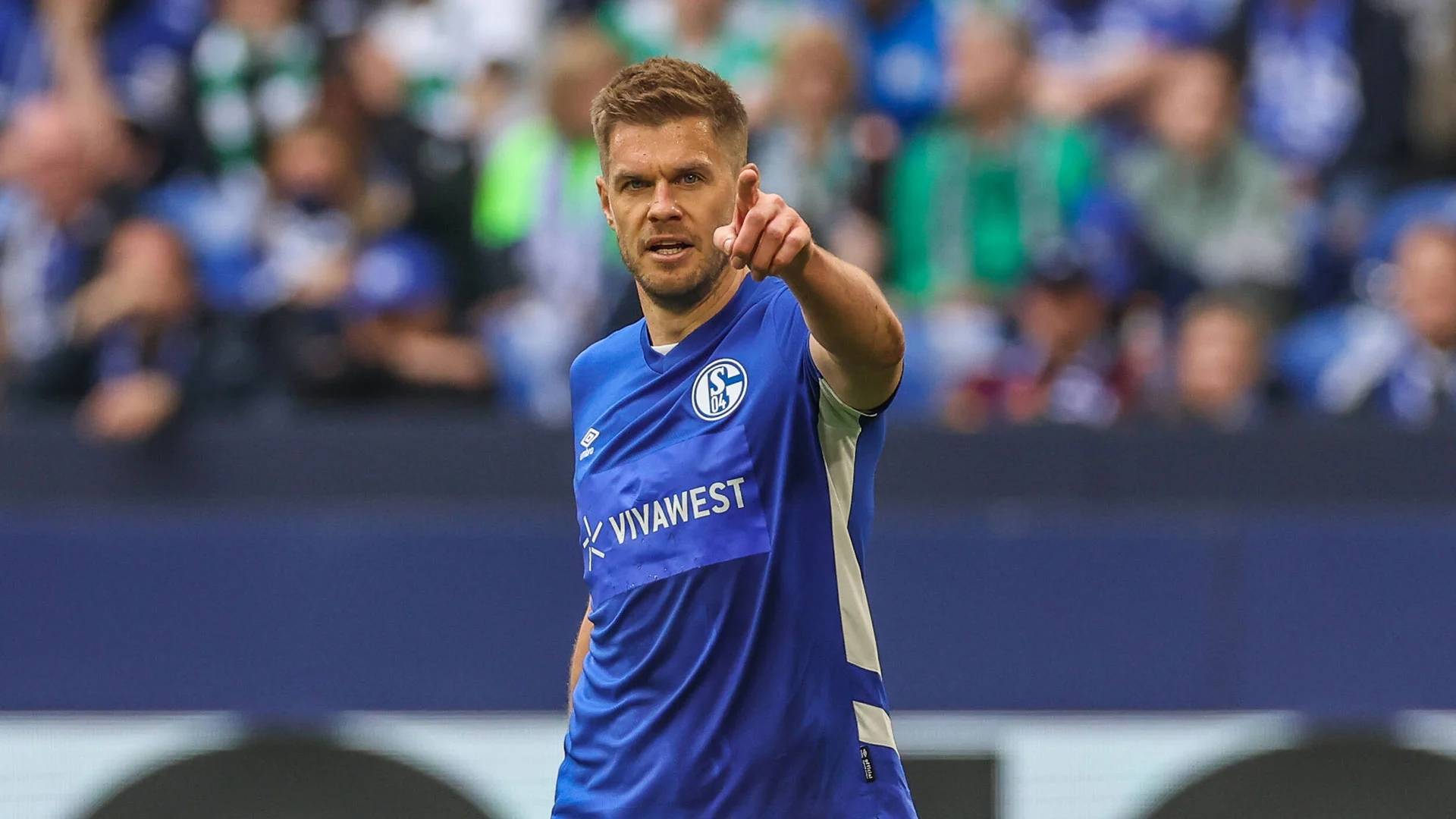 包含沙尔克客场告负,遭遇错综复杂局面的词条 包含沙尔克客场告负,遭遇错综复杂局面的词条