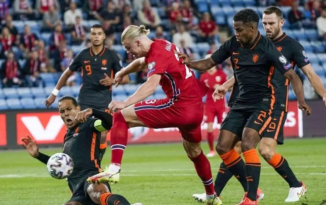 斯洛文尼亚在重要国家队比赛中获得胜利 斯洛文尼亚在重要国家队比赛中获得胜利