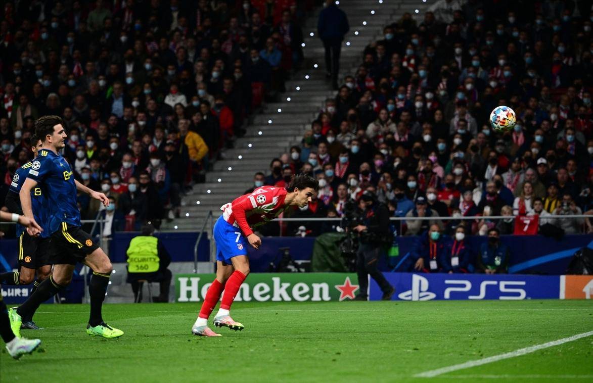 快讯:AC米兰抵达美国备战世俱杯 快讯:AC米兰抵达美国备战世俱杯