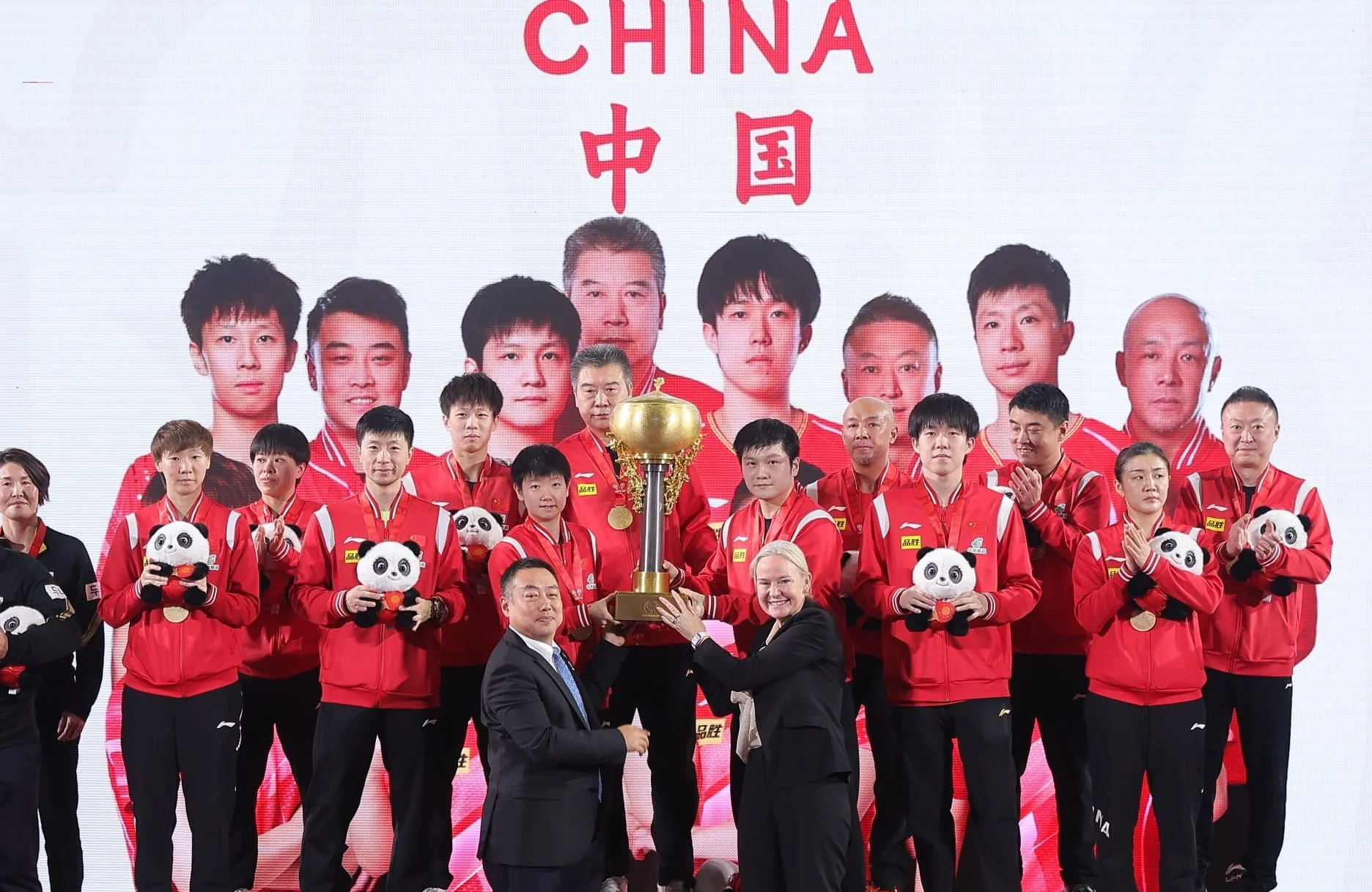 国际足球挑战赛中国队夺冠引发热议 国际足球挑战赛中国队夺冠引发热议