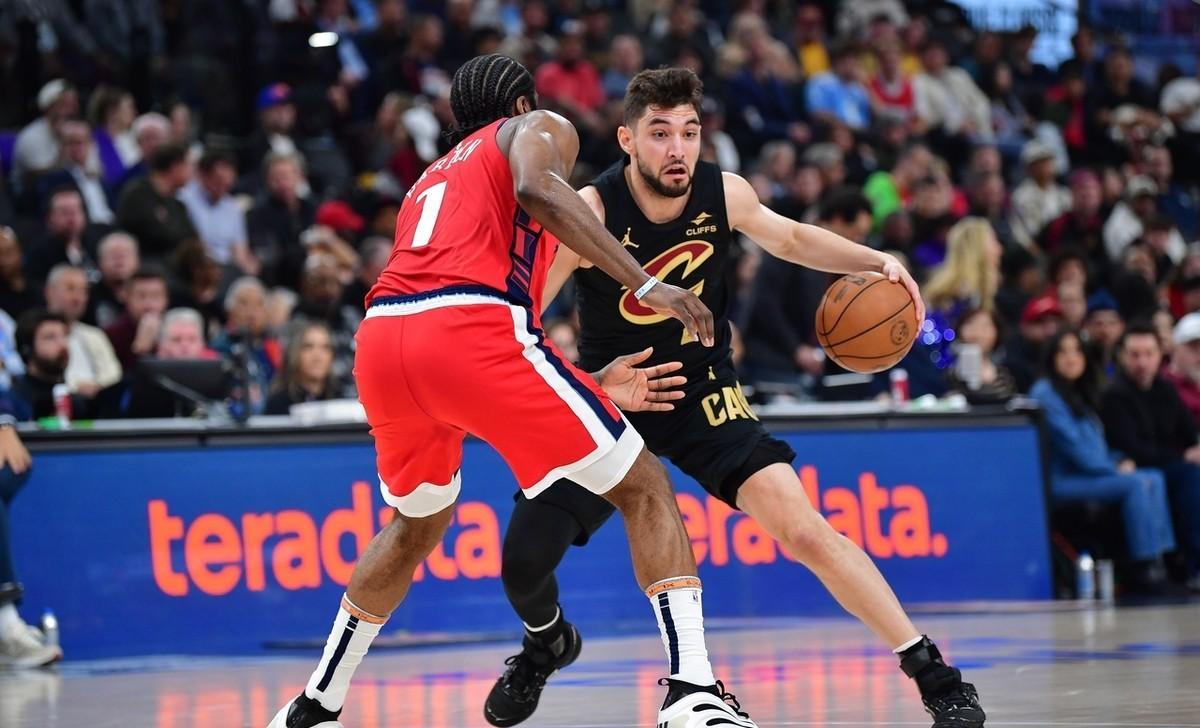 开云体育-快船力克国王，主场继续保持不败