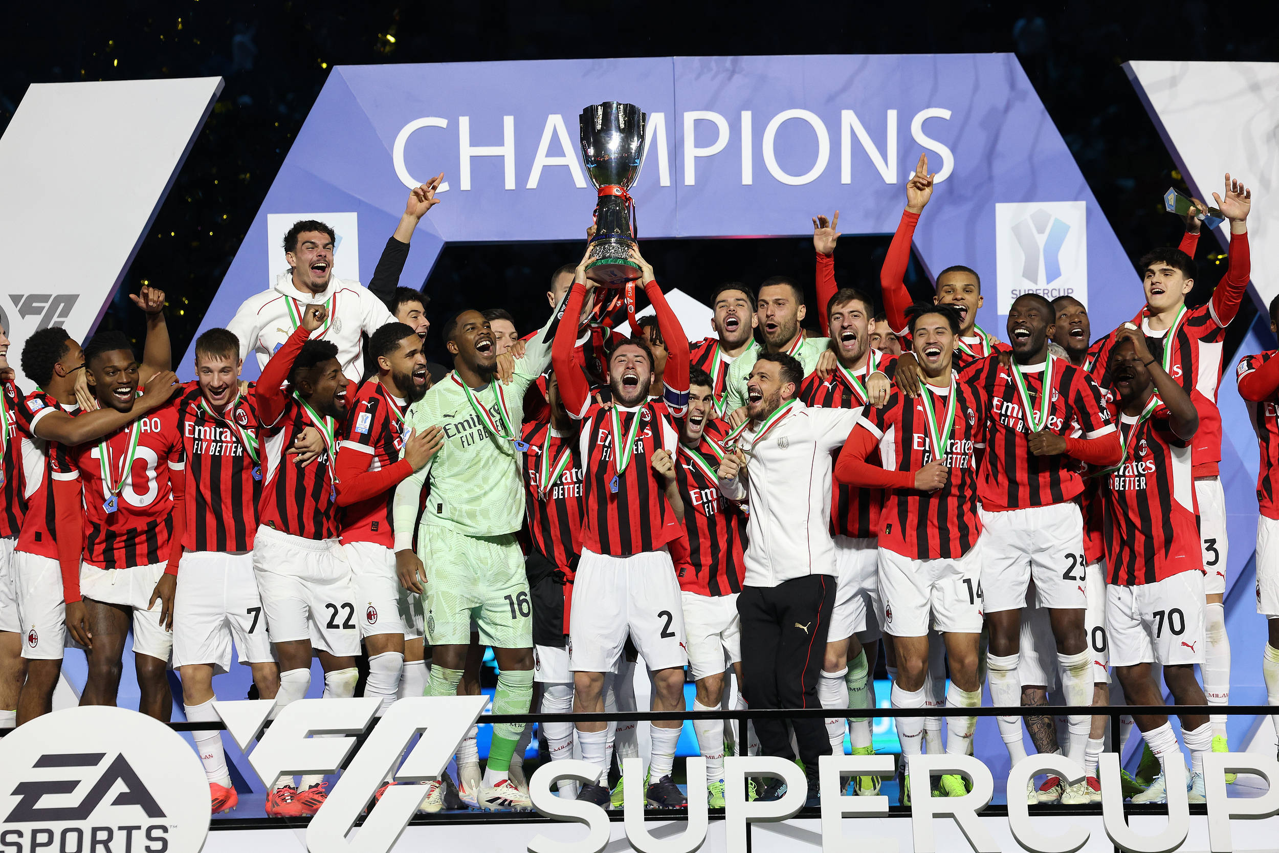 意大利羽毛球队发挥出色，团体项目取得胜利