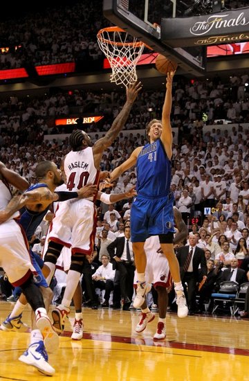 开云体育中国-拉科鲁尼亚绝杀对手，实现逆转胜利的简单介绍