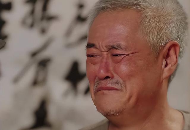 开云体育入口-摩纳哥球员被揭秘背后奋斗故事，感人至深的简单介绍