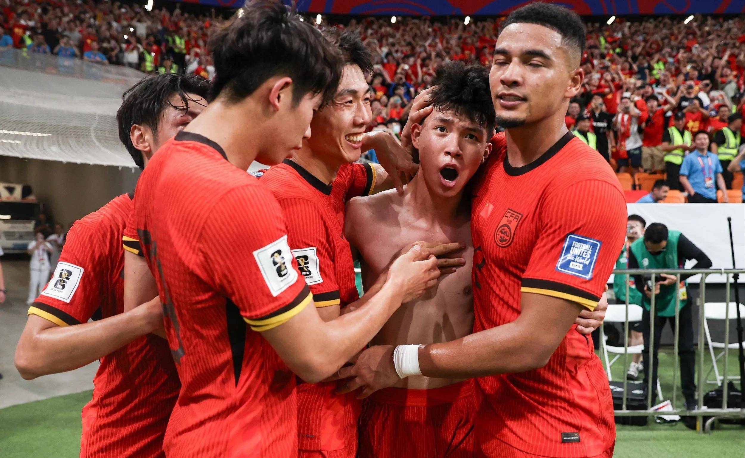 国足备战全力冲刺,冲击世界杯入场券 国足备战全力冲刺,冲击世界杯入场券