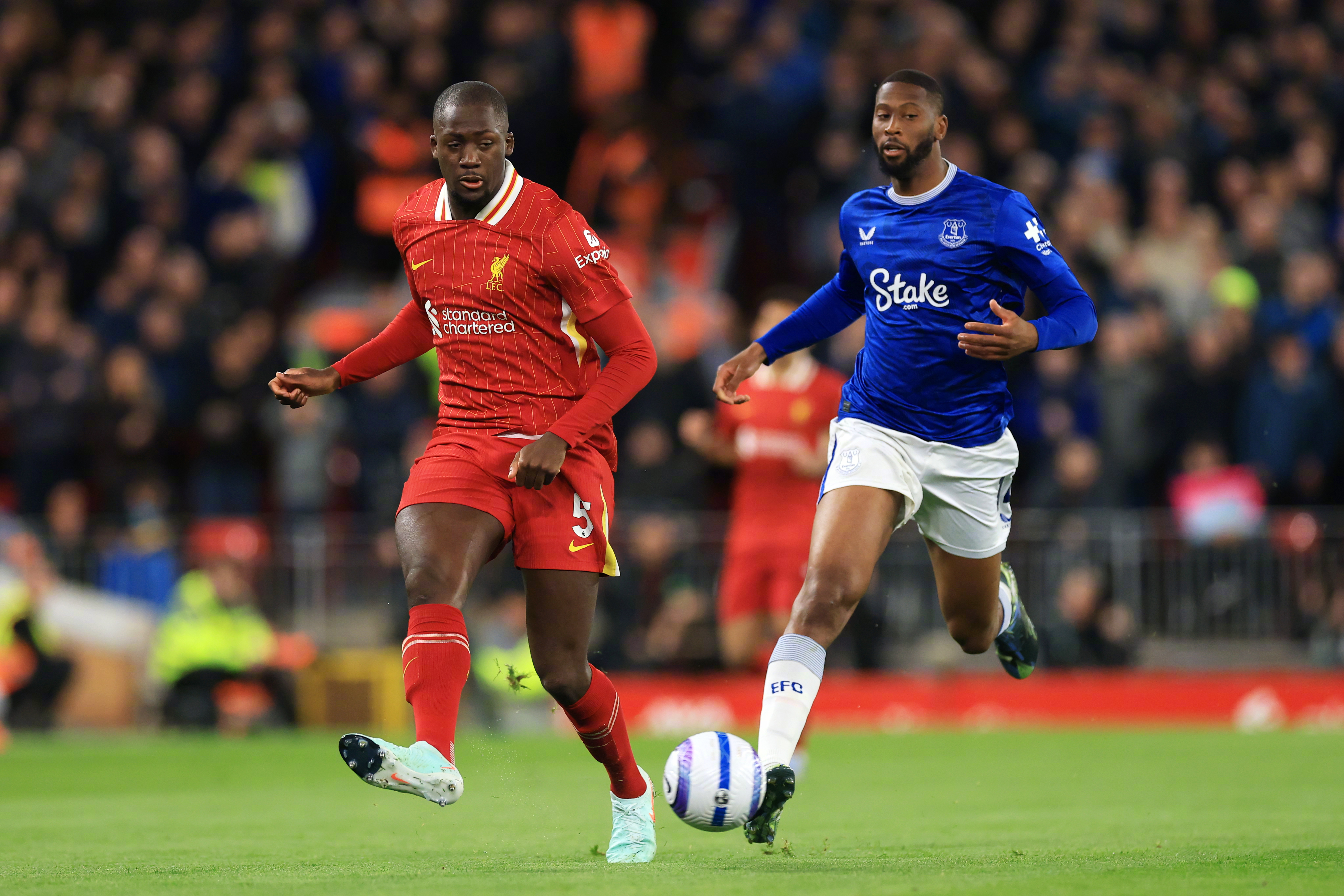 开云体育平台APP-利物浦遭遇惨败，英超榜首地位受威胁