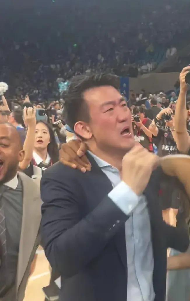 关于教练人事变动频繁球队实力有望提升的信息 关于教练人事变动频繁球队实力有望提升的信息