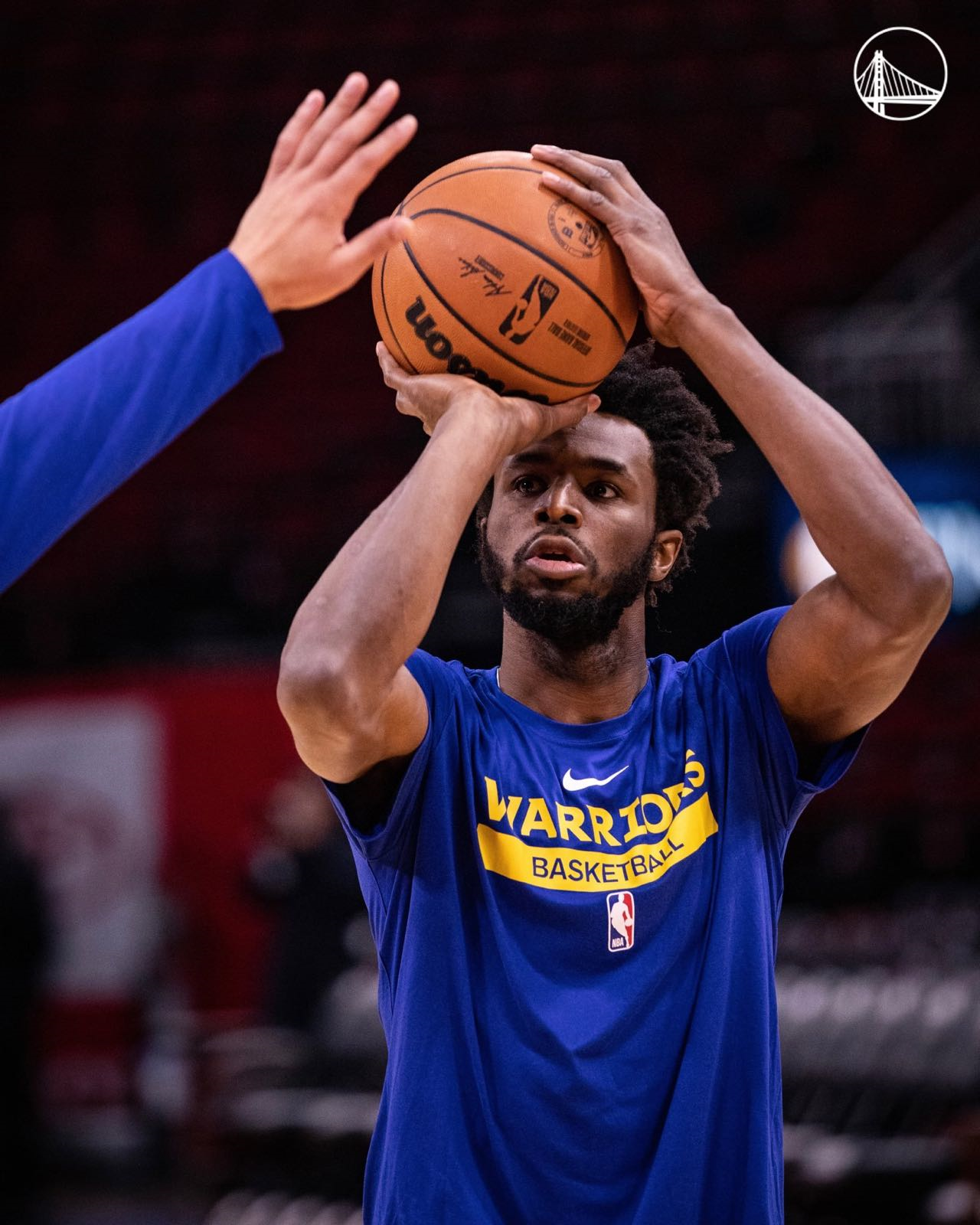 包含北京首钢以101-77战胜吉林东北虎，取得新赛季首胜的词条