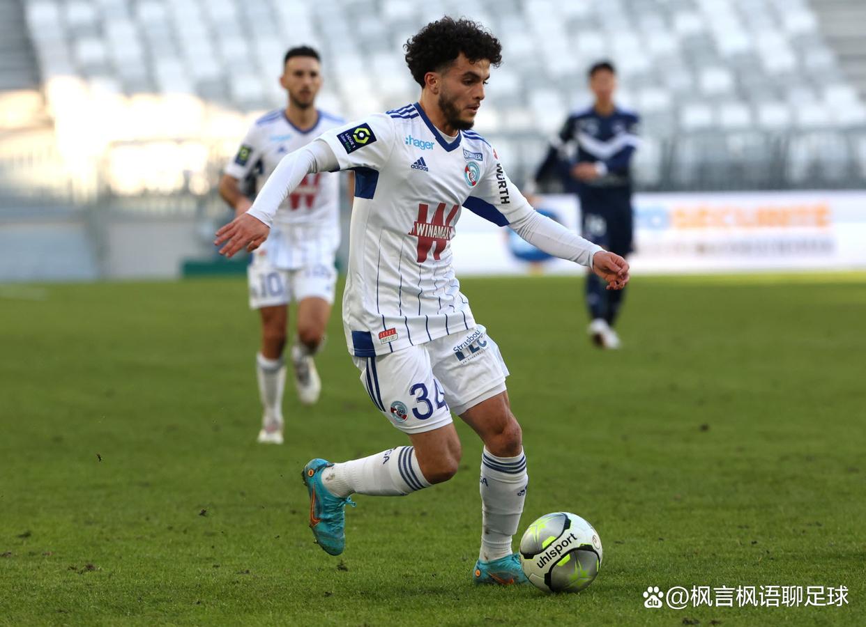 亚眠在主场迎战成功，击败对手