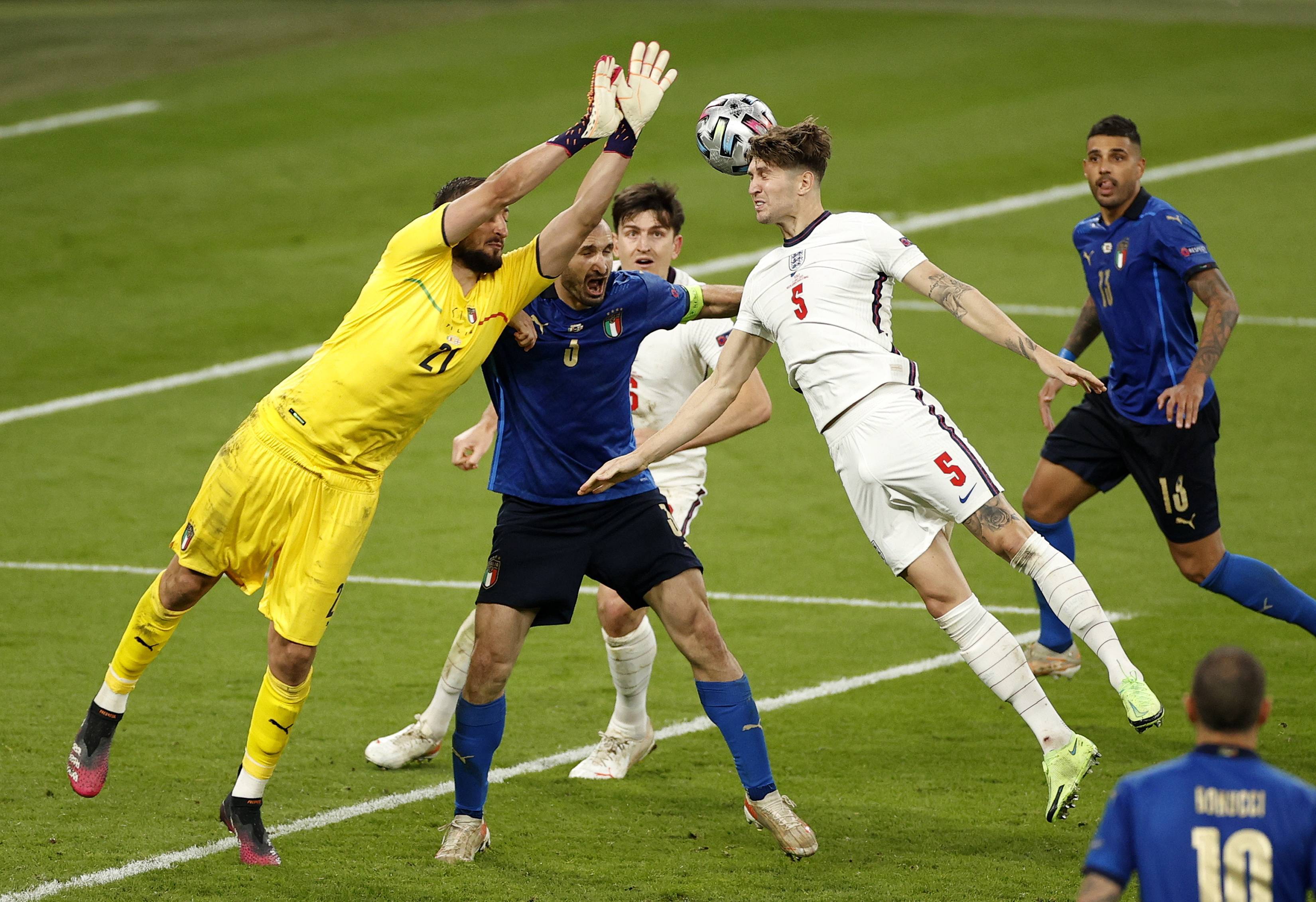 克罗地亚艰难获胜，欧洲杯八强晋级