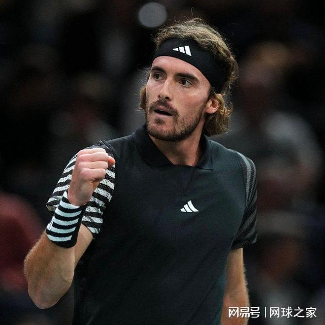 意大利网球队碾压美国网球队，西西帕斯统治全场