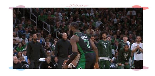 雄鹿客场力克凯尔特人，继续领先东部