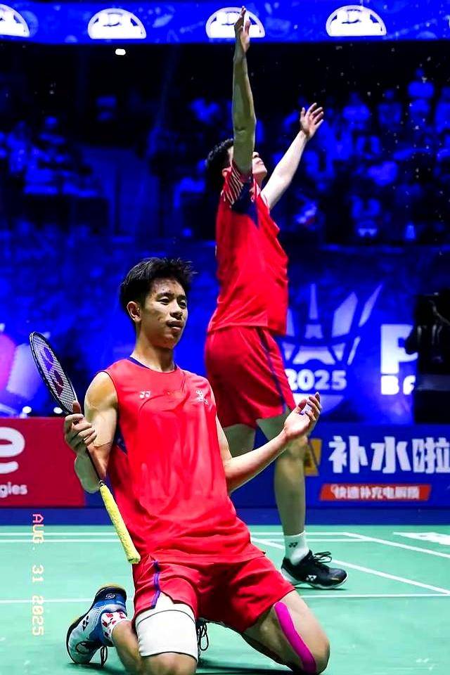 开云体育入口-关于马来西亚羽毛球队翻盘日本羽毛球队,辛杜打破历史纪录的信息