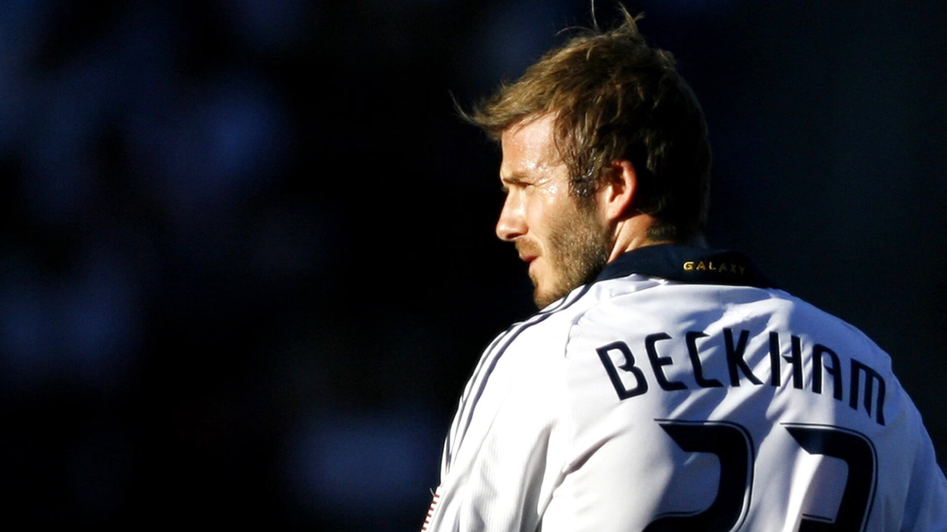 开云体育-时空魔术师！哈利伯顿单节爆发撕裂广厦，开拓者上演奇幻逆袭