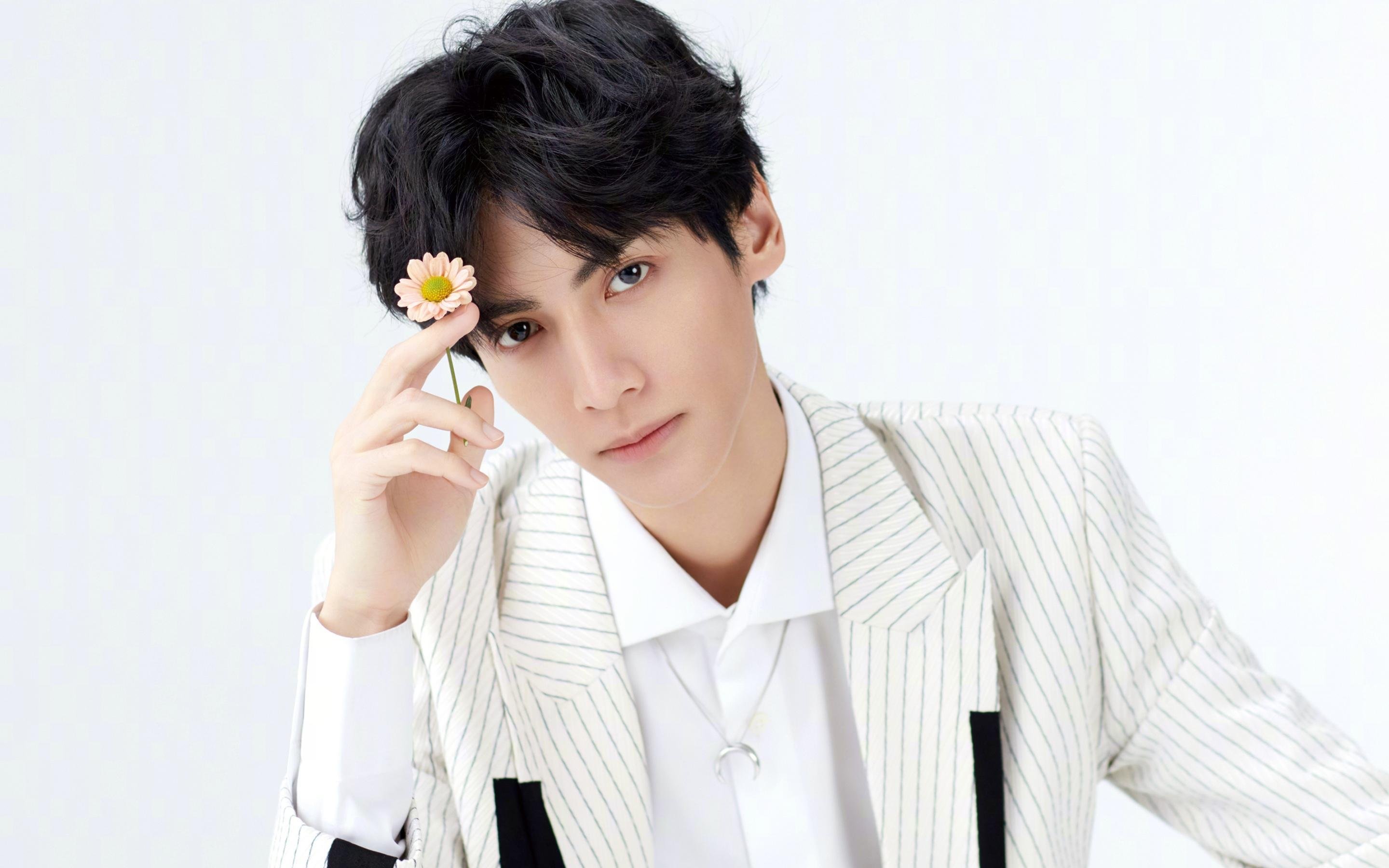 布伦森带队取胜，开拓者关键战突围上海队