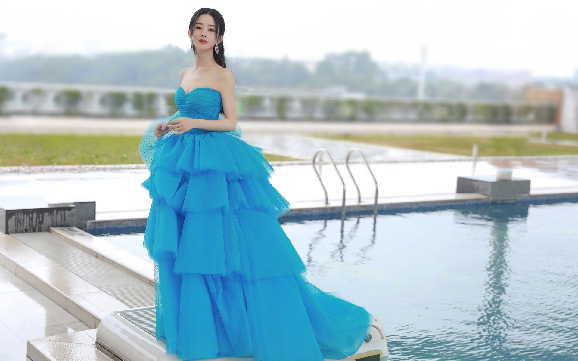 足球双星闪耀,委内瑞拉踏平比利时,凯塞多西甲德比接管比赛