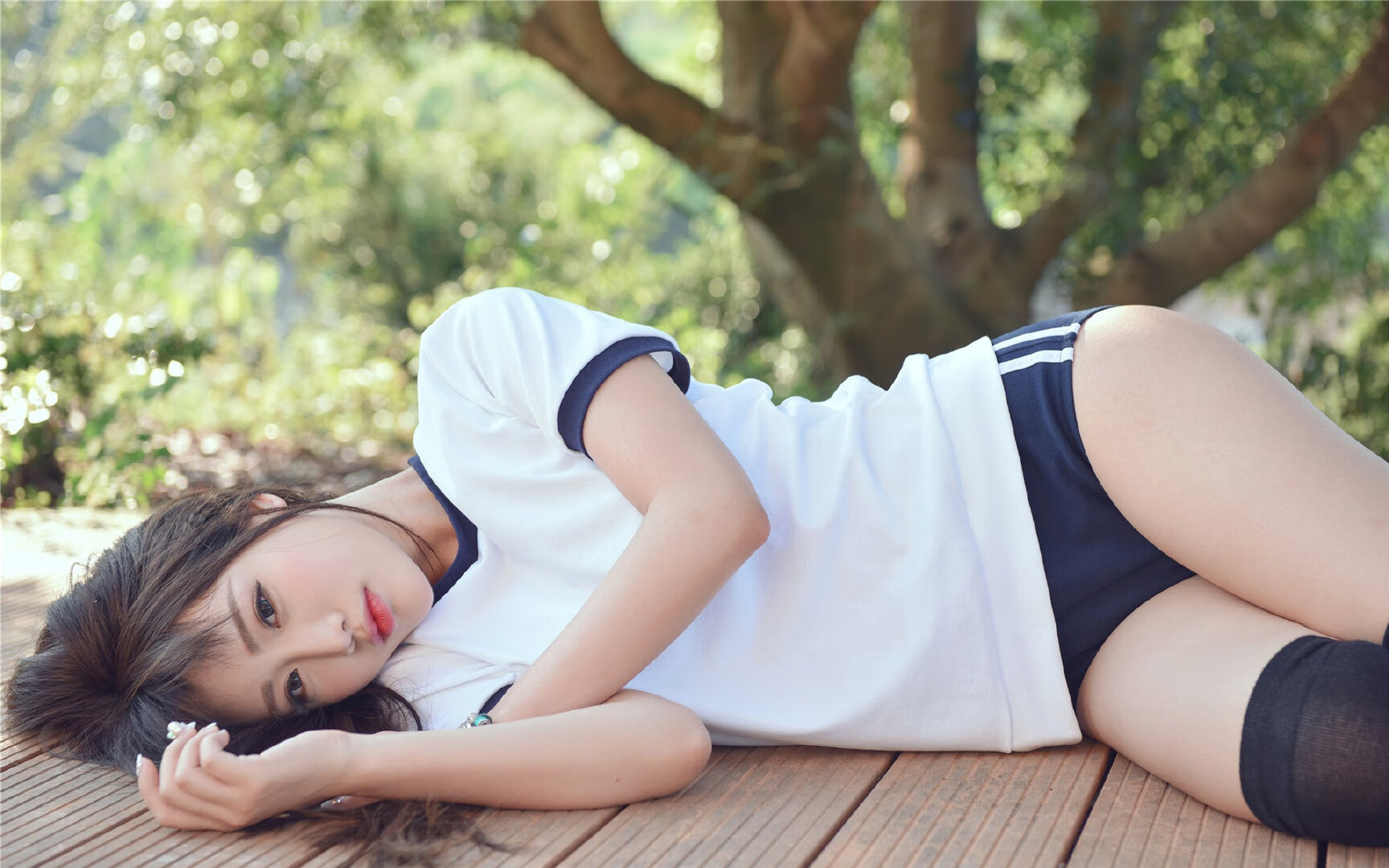 门神意志,库尔图瓦的指尖主宰,从温布利到威斯特法伦的双线交响